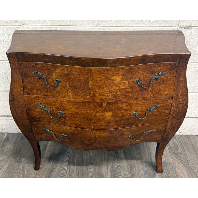 This is a beautiful vintage Italian style burled bombe commode chest. Features richly figured burl walnut veneer...