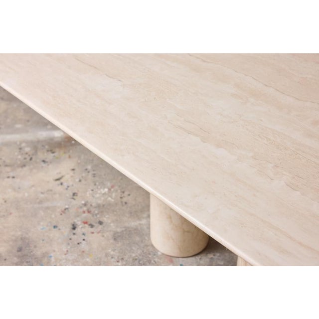 Il Colonnato Dining Table in Travertine by Mario Bellini for Cassina, 1977 For Sale - Image 6 of 10