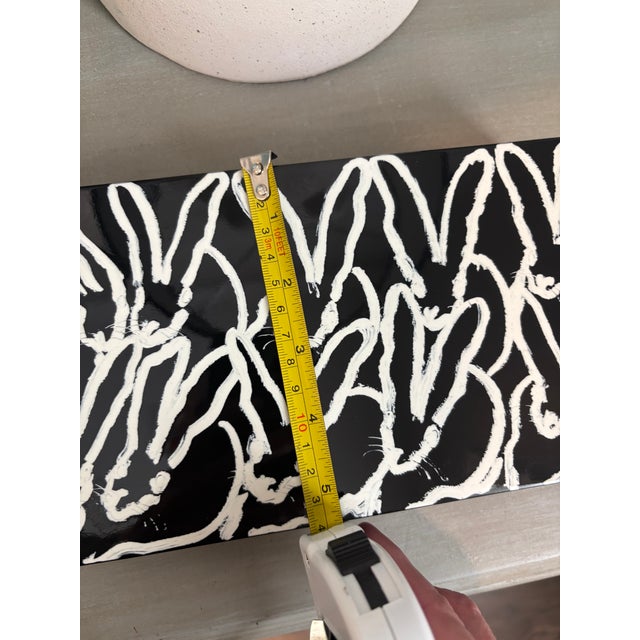 Hunt Slonem Black/White Bunny Coaster Set (6) With Storage Box For Sale In Houston - Image 6 of 6