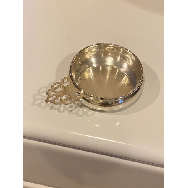 Metal 1950s Traditional Sterling Silver Porriger Cup or Bowl With Detailed Handle Wallace Silver For Sale - Image 7 of 7