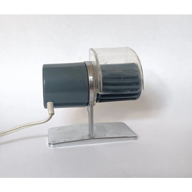 Vintage HL1 Table Fan by Reinhold Weiss for Braun, 1970s, in Good conditions. Designed 1970 to 1979