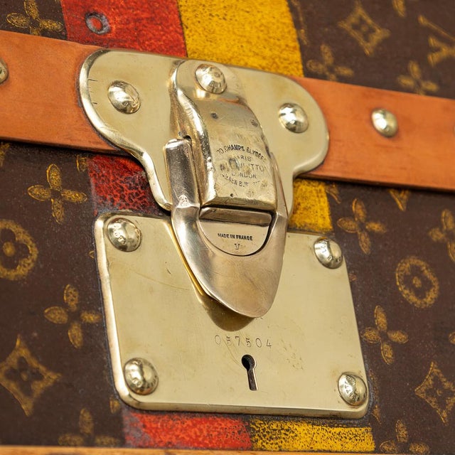 Wardrobe Trunk in Monogram Canvas from Louis Vuitton, France, 1920s For Sale - Image 10 of 18