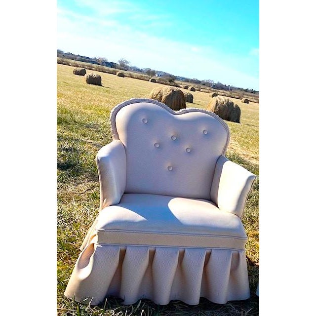 A Boudoir Sweetheart Chair Attributed to LoveShackFancy For Sale In New York - Image 6 of 11