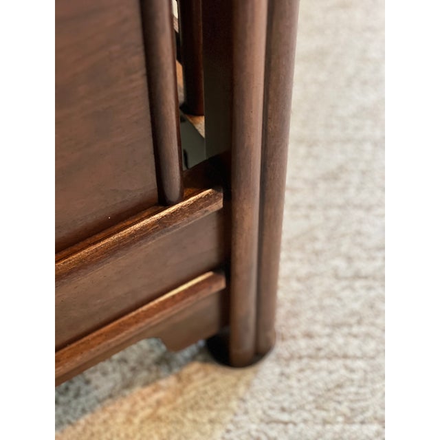 1980s Ming Style Queen Canopy Bed Attributed to Baker For Sale - Image 5 of 14