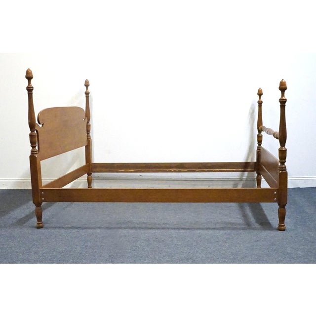 Wood Ethan Allen / Baumritter Heirloom Nutmeg Maple Colonial Early American Full Size Four Poster Bed 588 For Sale - Image 7 of 10