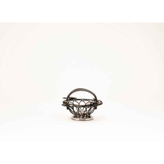 Small Hollywood Regency Wire Basket with Floral Decoration, 1950s For Sale - Image 4 of 9