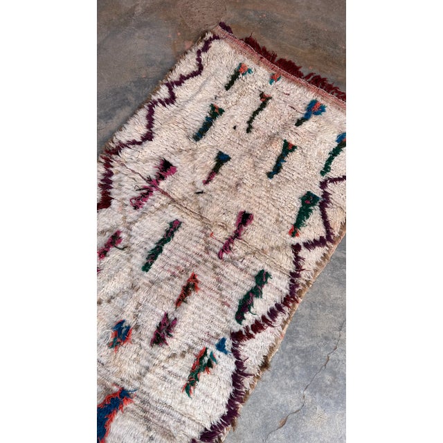 1990s Handknotted Plush Sheep Wool Rug - 7.3 X 3.28 Ft For Sale - Image 4 of 9
