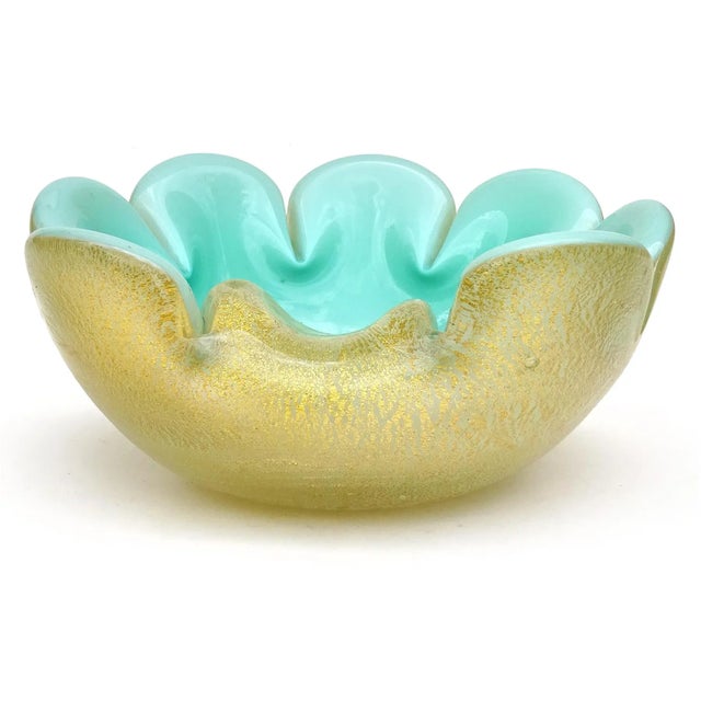 Mid 20th Century Vintage Murano Seguso Gold Flecks Aqua Green Celadon Italian Art Glass Scalloped Flower Bowl Dish For Sale - Image 5 of 7