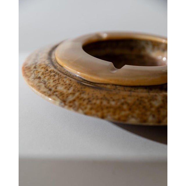 Vintage Brutalist Modernist Round Onyx Ashtray in Brown Beige Tone, 1980s For Sale - Image 4 of 12