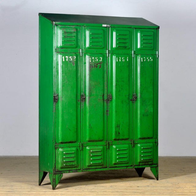 Industrial Industrial Green Locker, 1950s For Sale - Image 3 of 15