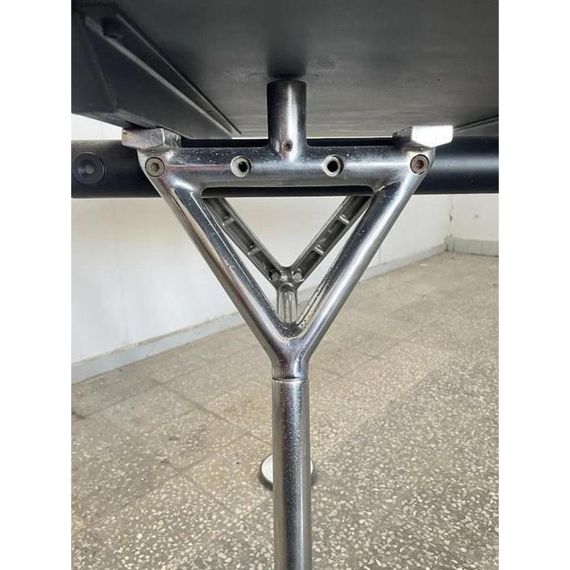 Nomos Table by Sir Norman Foster for Tecno, 1980s For Sale - Image 10 of 12