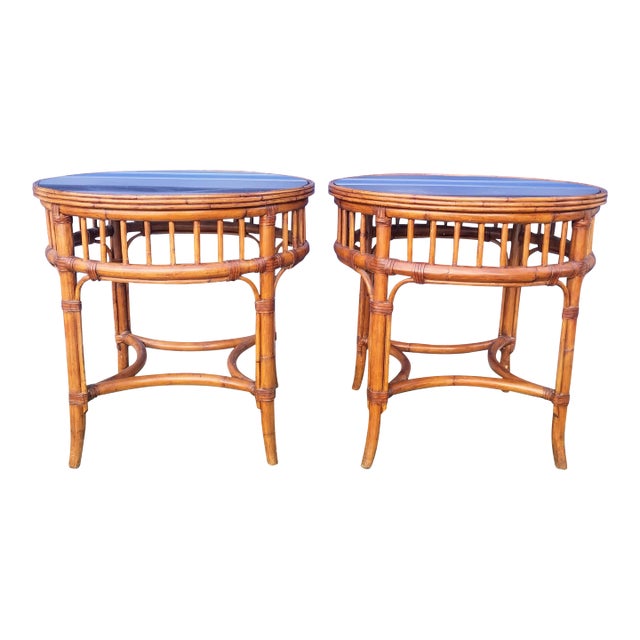 Vintage Ethan Allen Large Chinese Chippendale Round Glass Wicker Top Side Tables- a Pair For Sale