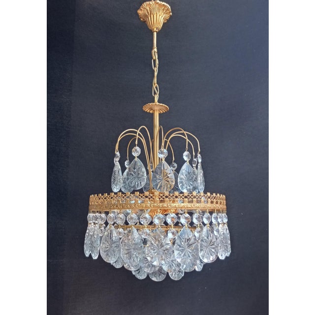 Art Deco 1960s Crystal Chandelier Brass For Sale - Image 3 of 16