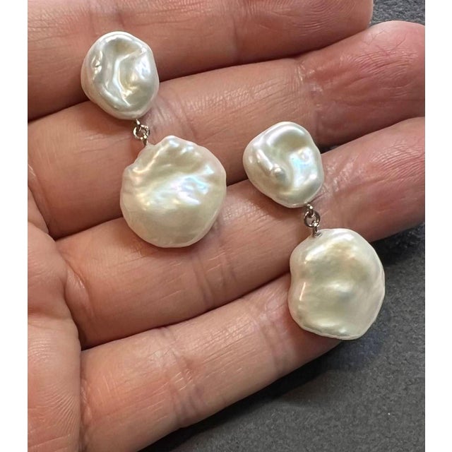 Traditional Fresh Water Pearl Dangle Earrings 14k White Gold Certified For Sale - Image 3 of 6