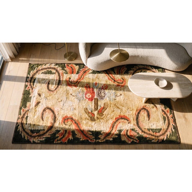 Textile 1900s Ivory Medallion Folk Art Antique American Hooked Rug 2' 3" X 4' 5" Handknotted Wool Carpet For Sale - Image 7 of 9