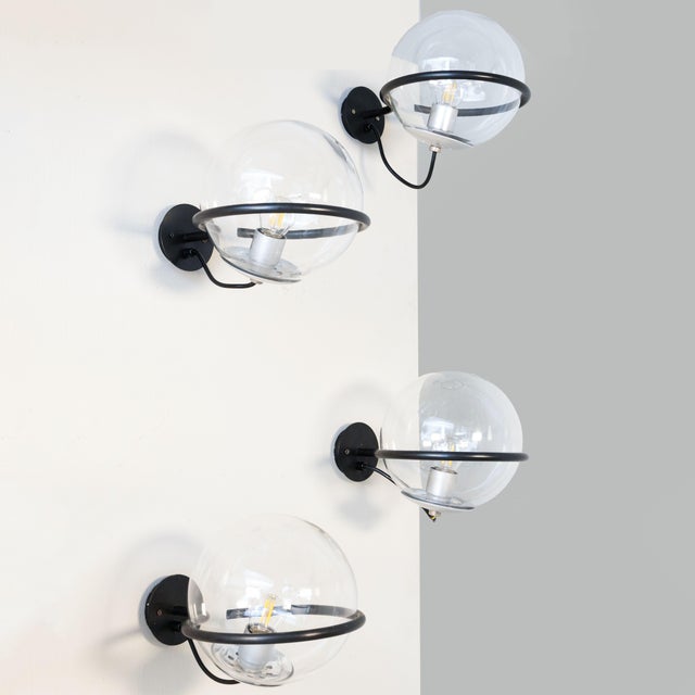 One Sphere Glass Wall Lamp by Gino Sarfatti for Arteluce, 1960, Set of 4 For Sale - Image 10 of 10