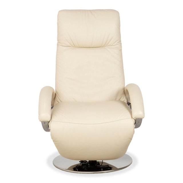 Cream Leather Armchair with Electric Function from Strässle For Sale - Image 13 of 17