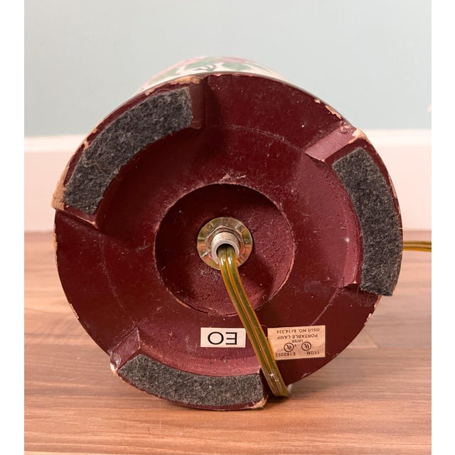 Vintage Chinese Style Ceramic Table Lamp With Peony Motif – Crazed Glaze – Chinoiserie / Traditional For Sale - Image 13 of 13