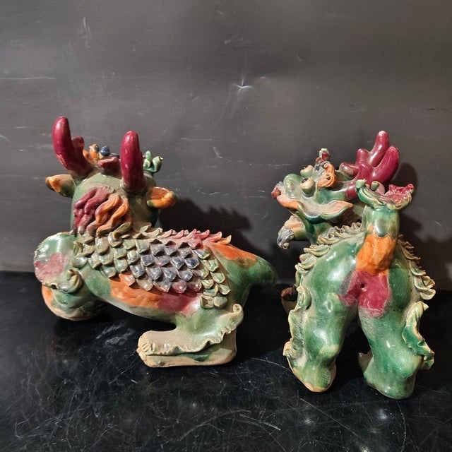 Vintage Shiwan Ware Foo Dog Statues | Pair of Ceramic Guardian Lions / Pixiu | 8" Tall For Sale In Los Angeles - Image 6 of 9