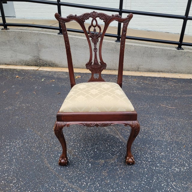 English Set of Eight Chippendale-Style Mahogany Dining Chairs With Ball-and-Claw Feet For Sale - Image 3 of 10