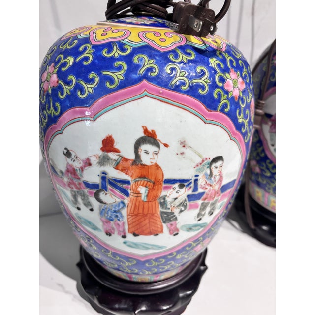 1990s Chinese Famille Rose Porcelain Jar Table Lamp - a Pair For Sale - Image 4 of 12