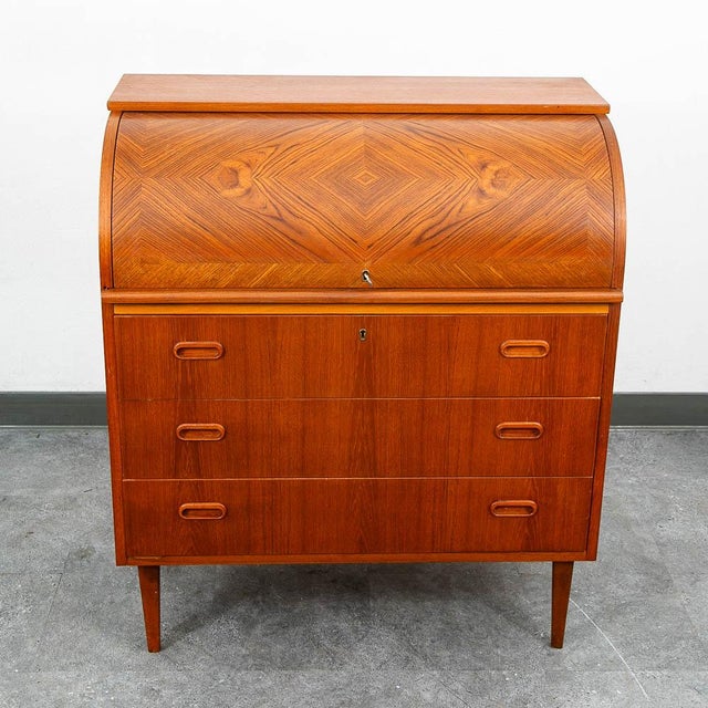 Mid Century Danish Modern Desk Rolltop Secretary Teak Wood Denmark Vintage Legs For Sale In Sacramento - Image 6 of 10