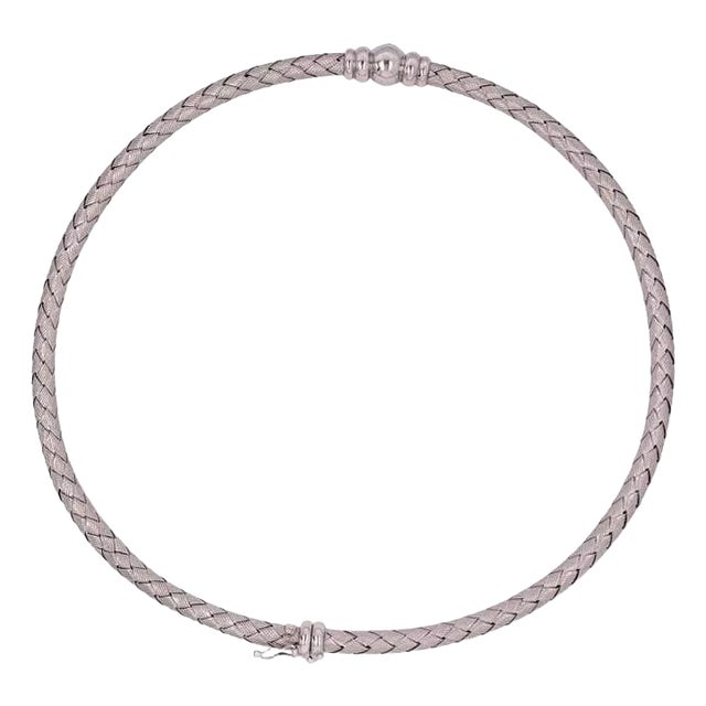 18 Karat White Gold Necklace With 1.00 Carat 8.4 Grams For Sale