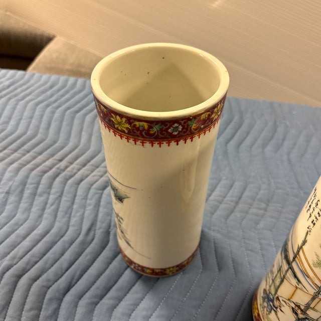 Early 20th Century Chinese Famille Rose Porcelain Hat Stands/Vases, Pair For Sale - Image 12 of 12