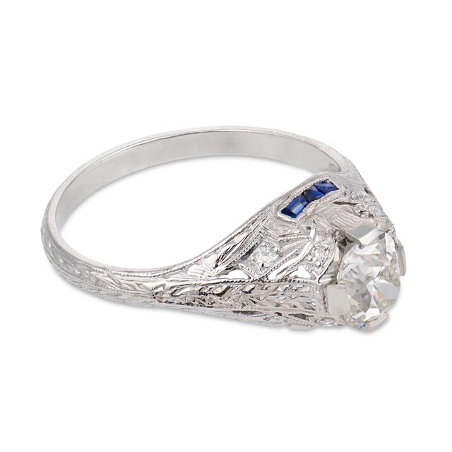1930s Art Deco Gia 1.02 Carat Diamond Sapphire Platinum Engagement Ring, Size 9 For Sale - Image 4 of 8