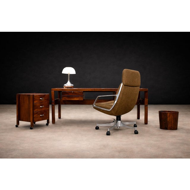 Designed in the late 1960s to meet Brazil’s rapidly expanding demand for modern corporate and executive furniture, the...