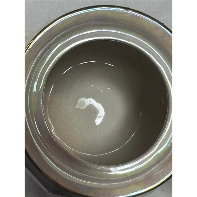 Vintage Wade England Pearl Wedding Lustreware Teapot – Iridescent Crackle Glaze Gold Trim For Sale - Image 9 of 12