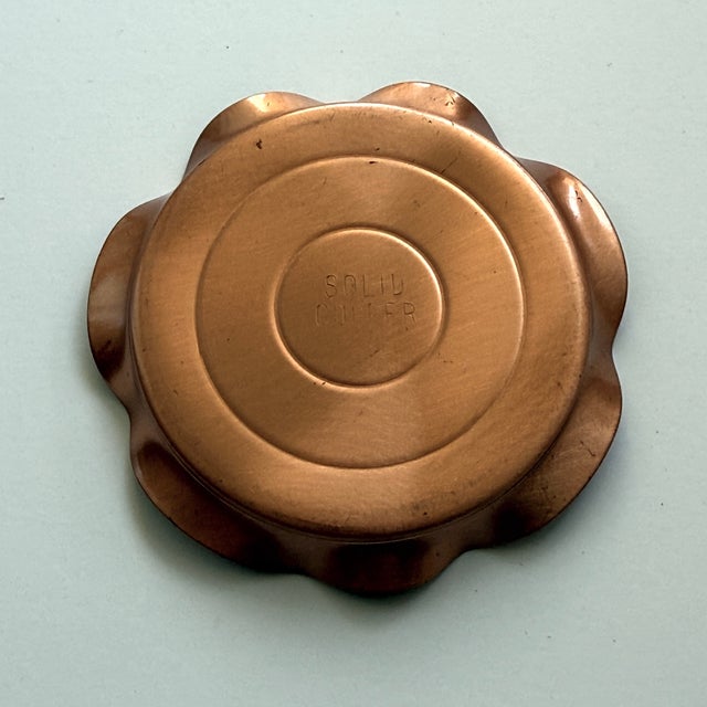 Cute Vintage 1950s–60s Solid Copper Coasters, Set of 4 With Original Box For Sale In Los Angeles - Image 6 of 10