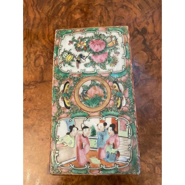 Antique Chinese Famille Rose Canton Lidded Pen Box, 1860 For Sale - Image 11 of 14