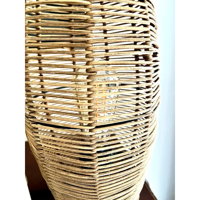 Mid-Century Modern Vintage Mid-Century Modern Rattan Boho Woven Tripod Metal Frame Table Lamp For Sale - Image 3 of 4