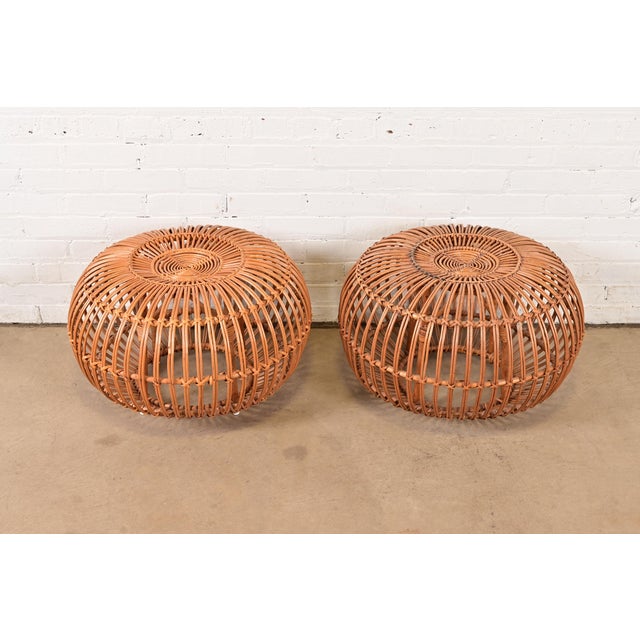 Mid-Century Modern Franco Albini Mid-Century Organic Modern Italian Rattan Pouf Ottomans, Pair For Sale - Image 3 of 9