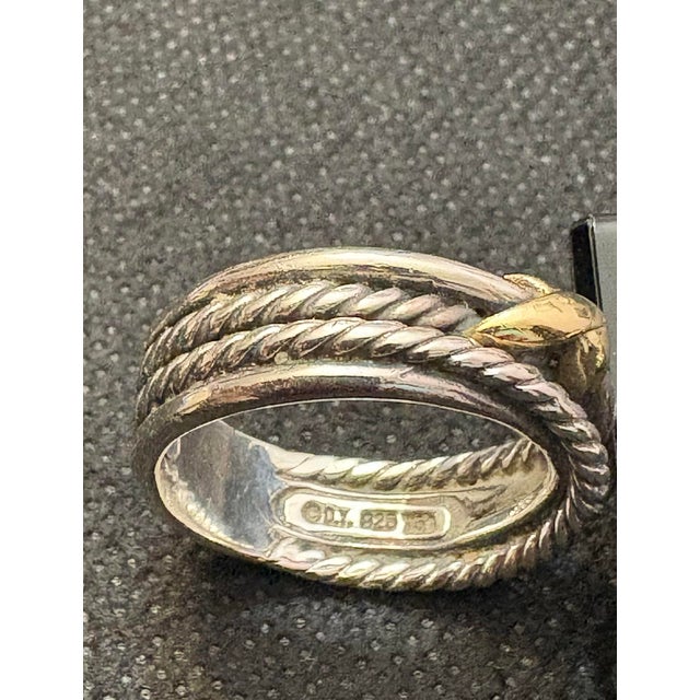 David Yurman David Yurman Sterling Silver .925 & 18k Gold Crossover Band Sz. 7.25-7.5 For Sale - Image 4 of 9