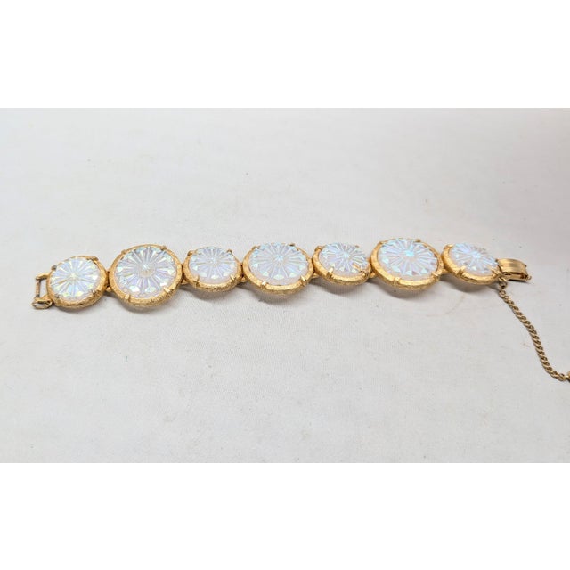 Vintage 1960s Signed Hobe Goldtone Round Iridescent Rhinestone Link Bracelet For Sale - Image 4 of 9