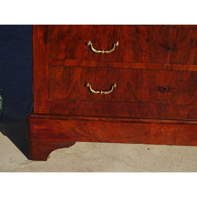 Antique Restoration Chest of Drawers in Mahogany Veneer with White Marble Top For Sale - Image 4 of 18