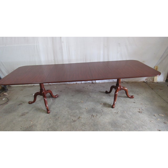 1980s Henkel Harris Dining Room Table Cherry Pedestal For Sale - Image 6 of 9