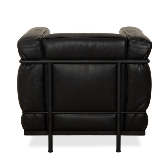LC 2 Armchairs in Black Leather by Le Corbusier for Cassina, Set of 2 For Sale - Image 14 of 16