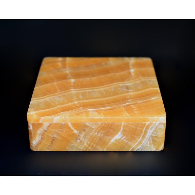 2020s Huge Natural Honey Onyx 4" Box For Sale - Image 5 of 11