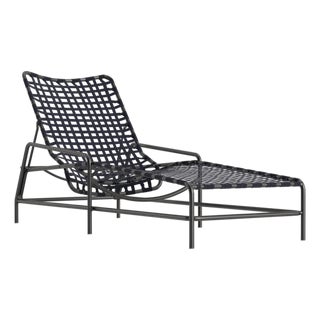 Brown Jordan Kantan Aluminum Suncloth Chaise Lounge, Textured Pewter frame with Marine fabric For Sale
