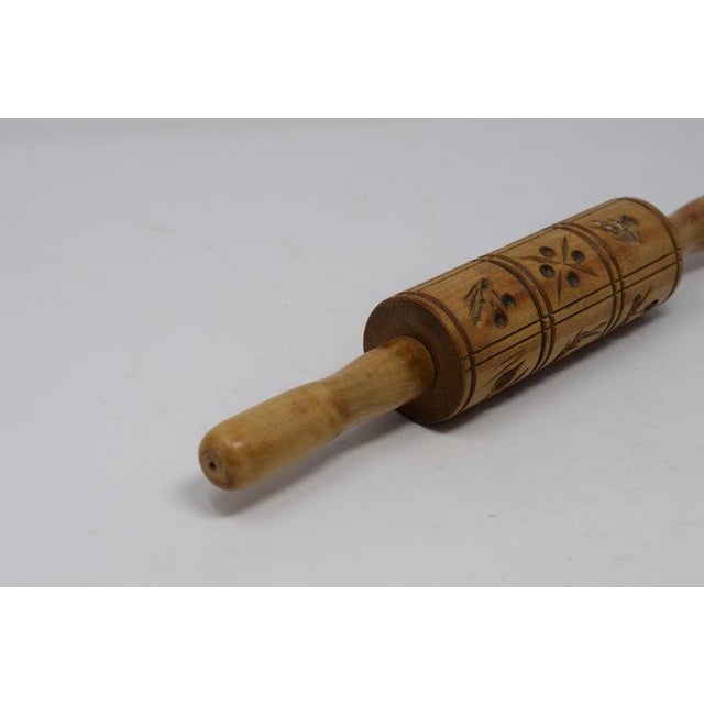 Vintage Folk Art Springerle Rolling Pin Chairish