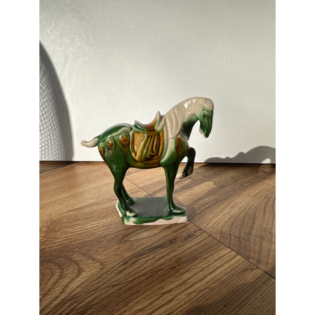 1970s Small Green Ceramic Horse Figurine For Sale In Atlanta - Image 6 of 7