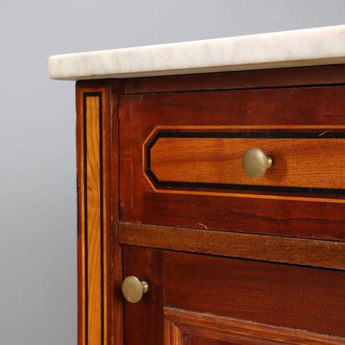 Antique Bedside Tables in Mahogany Veneer and White Marble, 20th Century, Set of 2 For Sale - Image 5 of 11