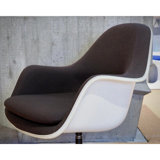 EC178 Swivel Arm Chair in Hopsack Brown by Charles & Ray Eames for Herman Miller, 1970s, Set of 5 For Sale - Image 11 of 18