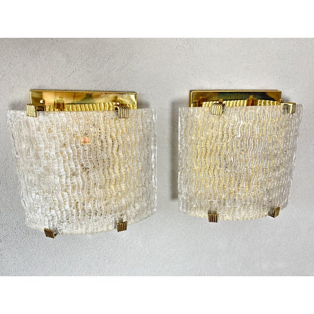 1970s Vintage Italian Wall Lamps, 1970s, Set of 2 For Sale - Image 5 of 14