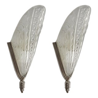 1930s French Art Deco Wall Sconces by Les Etablissements Donna France - a Pair For Sale