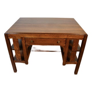 1900s Antique Mission Arts & Crafts Solid Tiger Oak Office Desk / Writing Desk For Sale