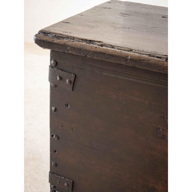 18th Century Walnut Trunk For Sale - Image 5 of 7
